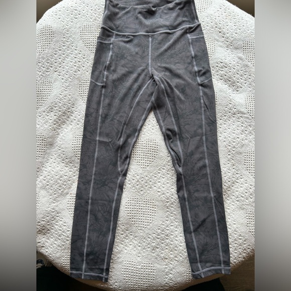 Gray Patterned Leggings - Picture 1 of 6